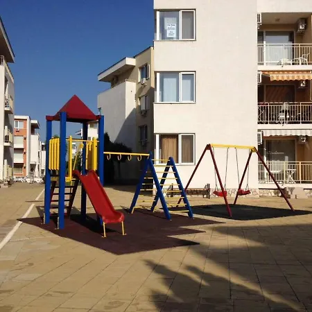 Nessebar Fort Club Studio 40m2 *